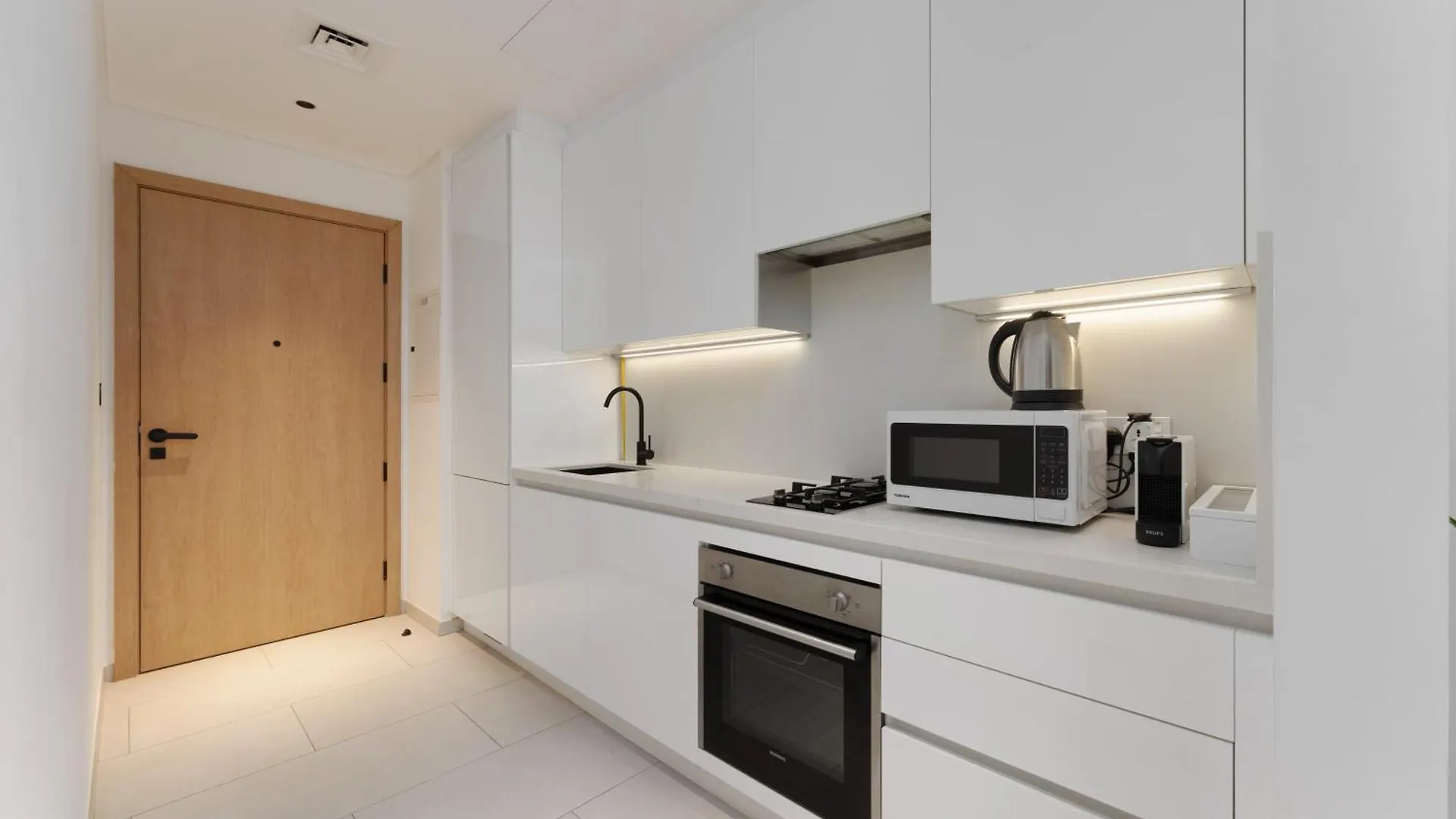 Charming Apartment In Burj Khalifa District - Marquise Square Dubai